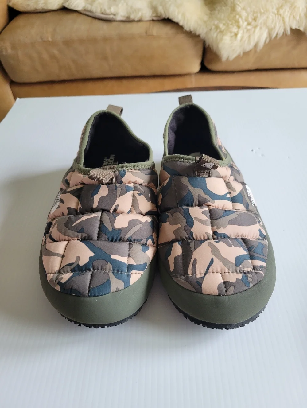 The North Face Youth Boys THERMOBALL Traction Mules II Size 5 Camo